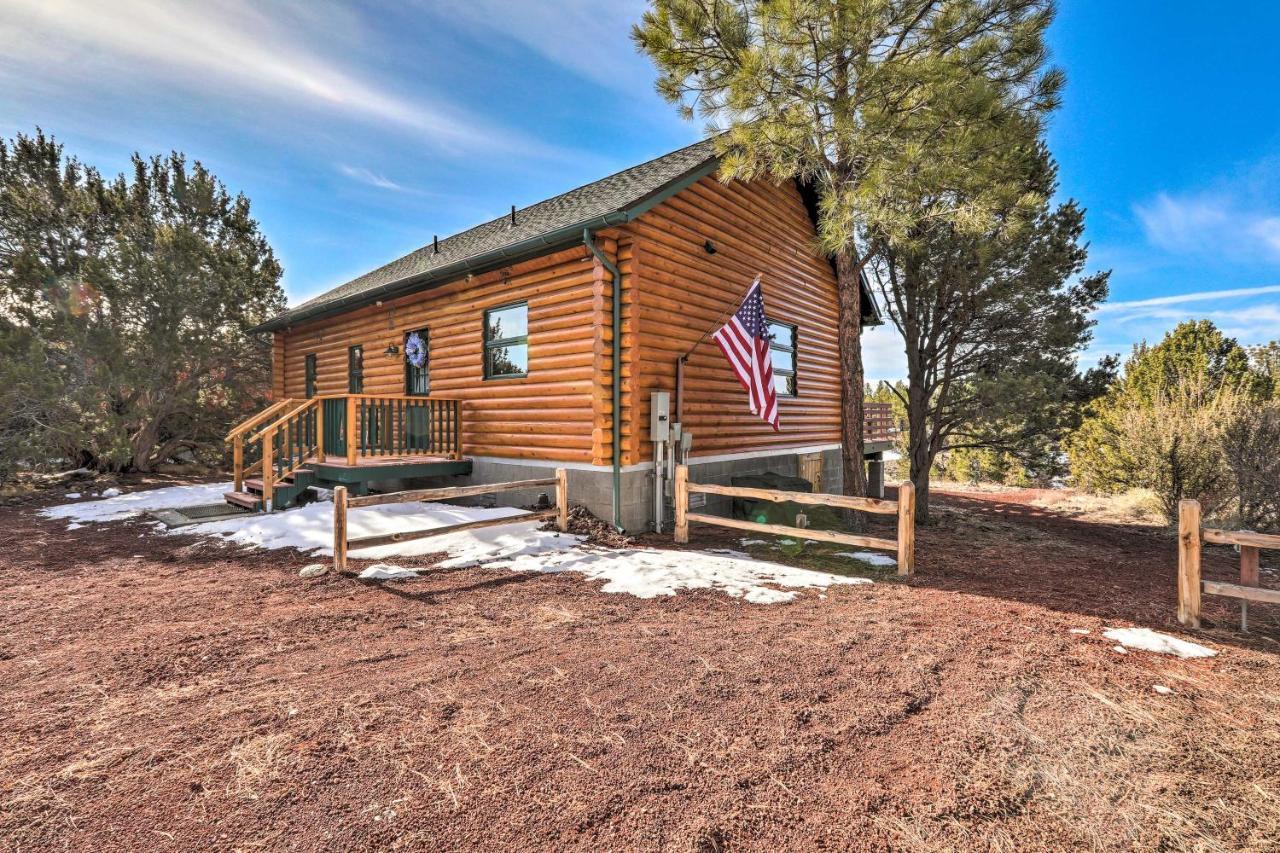 Quaint Williams Cabin Near Grand Canyon Екстериор снимка