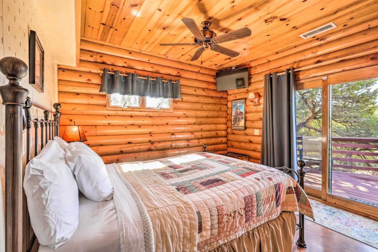 Quaint Williams Cabin Near Grand Canyon Екстериор снимка