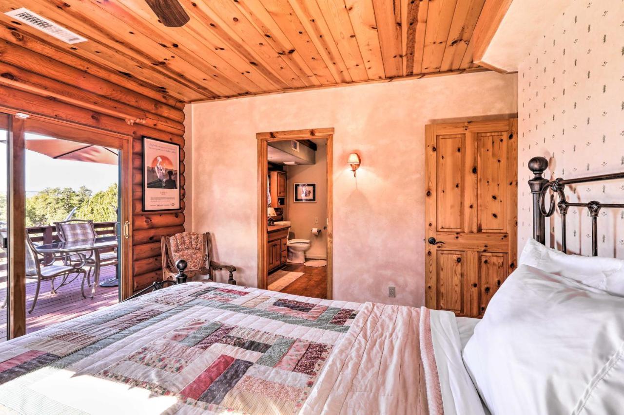 Quaint Williams Cabin Near Grand Canyon Екстериор снимка